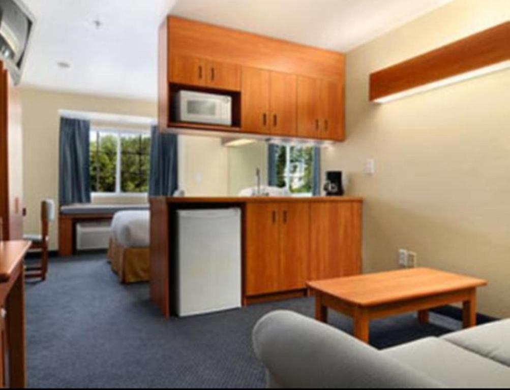 Microtel Inn & Suites Huntsville Cameră foto